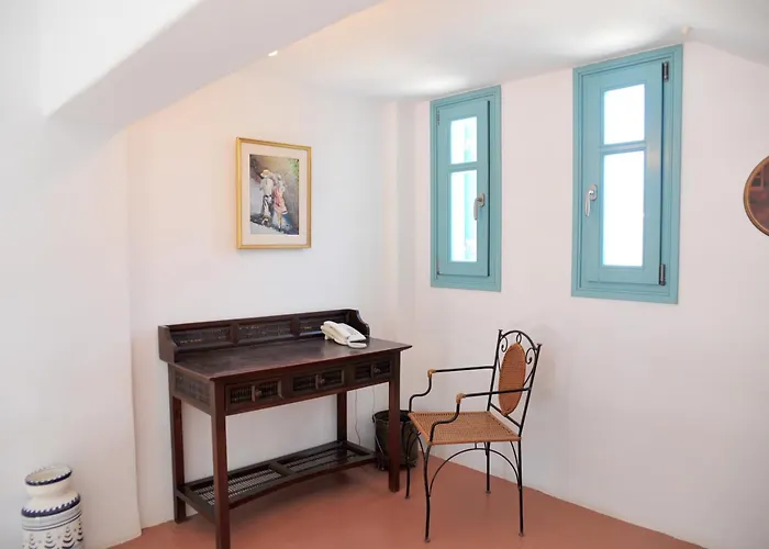 Medusa & Aparthotel Plaka (Naxos)