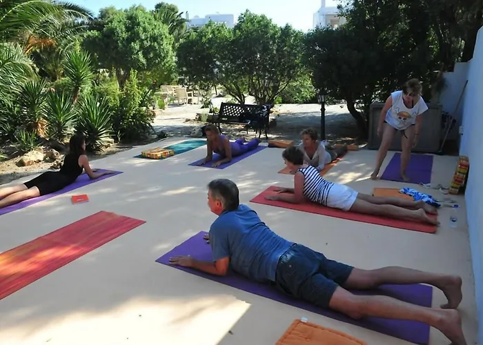 Medusa & Plaka (Naxos)